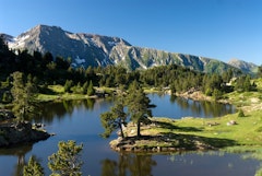 Lac Achard and Robert