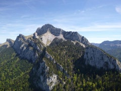 Grand Som trough the Monastery