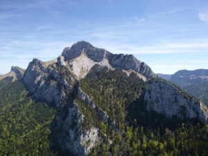 Grand Som trough the Monastery