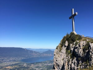 Croix du Nivolet depuis Le Sire