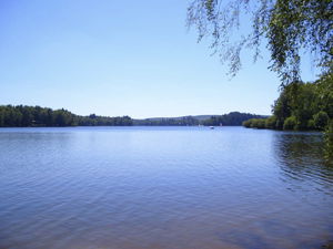 Tour du lac des Settons