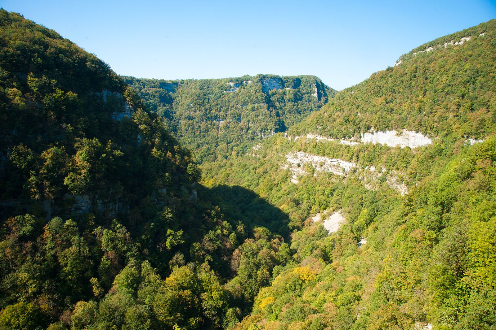 Gorges de Nouailles and Source of the Loue - Hika Trail