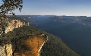 Burramoko Ridge (Hanging Rock) Trail