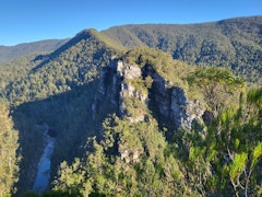 Alum Cliffs Track