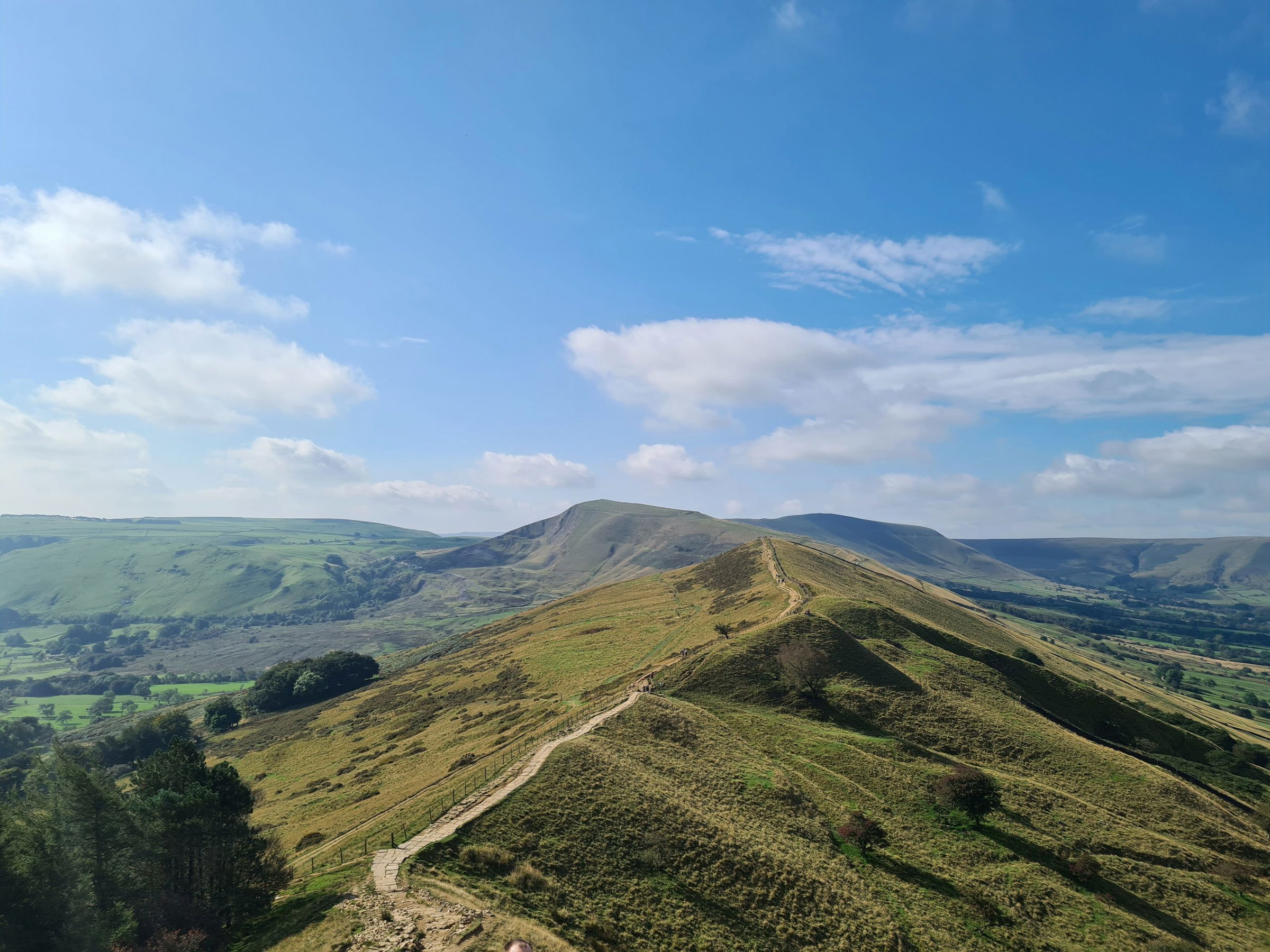 Mam Tor and Lose Hill Loop via Castleton