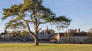  Ightham Mote to Knole House