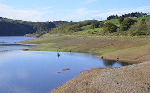 Along the Lac Villerest