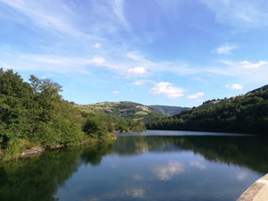 Lac du barrage de Soulages