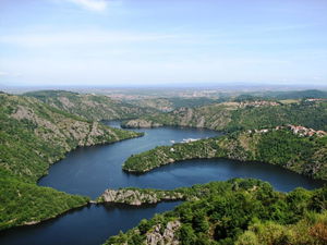 Le long des gorges de la Loire