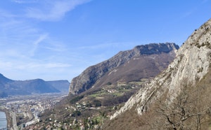 Mont Jalla and Rachais