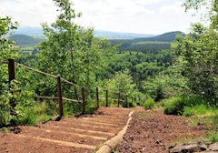 Puys de Lassolas and Vache