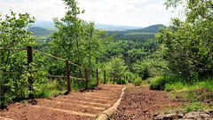Puys de Lassolas and Vache