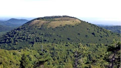 Puy des Goules and Grotte du Sarcoui 