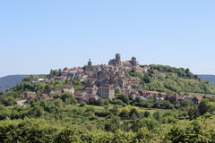 Between Saint-Père and Vézelay