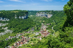 Belvederes of Roche de Baume and Suchot