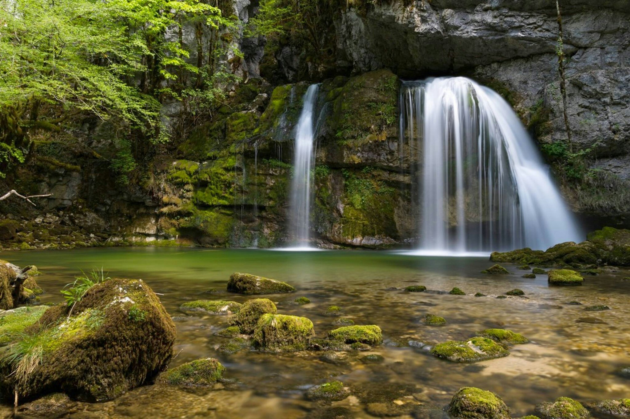 Gorges de l’Abîme et cascade des Combes