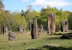 Menhirs de Monteneuf