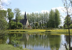 Between Saint-Lucien and Hermeray