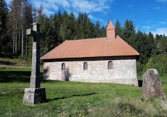 Saint-Mont and Chapelle Sainte-Sabine