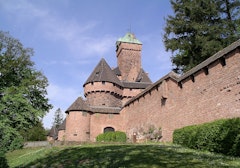 Montagne des Singes and Castle of Haut-Koenigsbourg