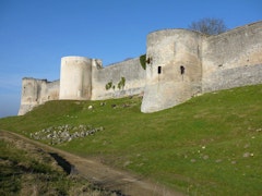 Around Château de Coucy