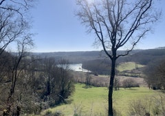 Around Sainte-Colombe-de-Villeneuve