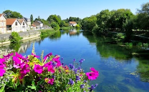 Banks of the Charente from Châteauneuf-sur-Charente