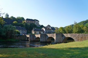 Gorges de la Vézère depuis Vigeois