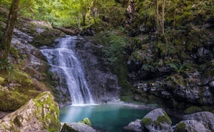 Source de la Bidouze and pic d'Etxekortea