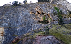 Carrière de Saint-Chipoli and Grotte du Castellas