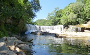 Cascade de la Vis and Grotte d’Anjeau