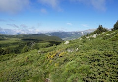 Étang de Pradeilles and Pic de la Calma