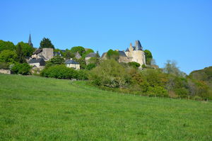 Autour de Sainte-Suzanne