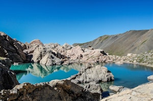 Lac des Neuf Couleurs