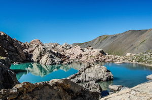 Lac des Neuf Couleurs