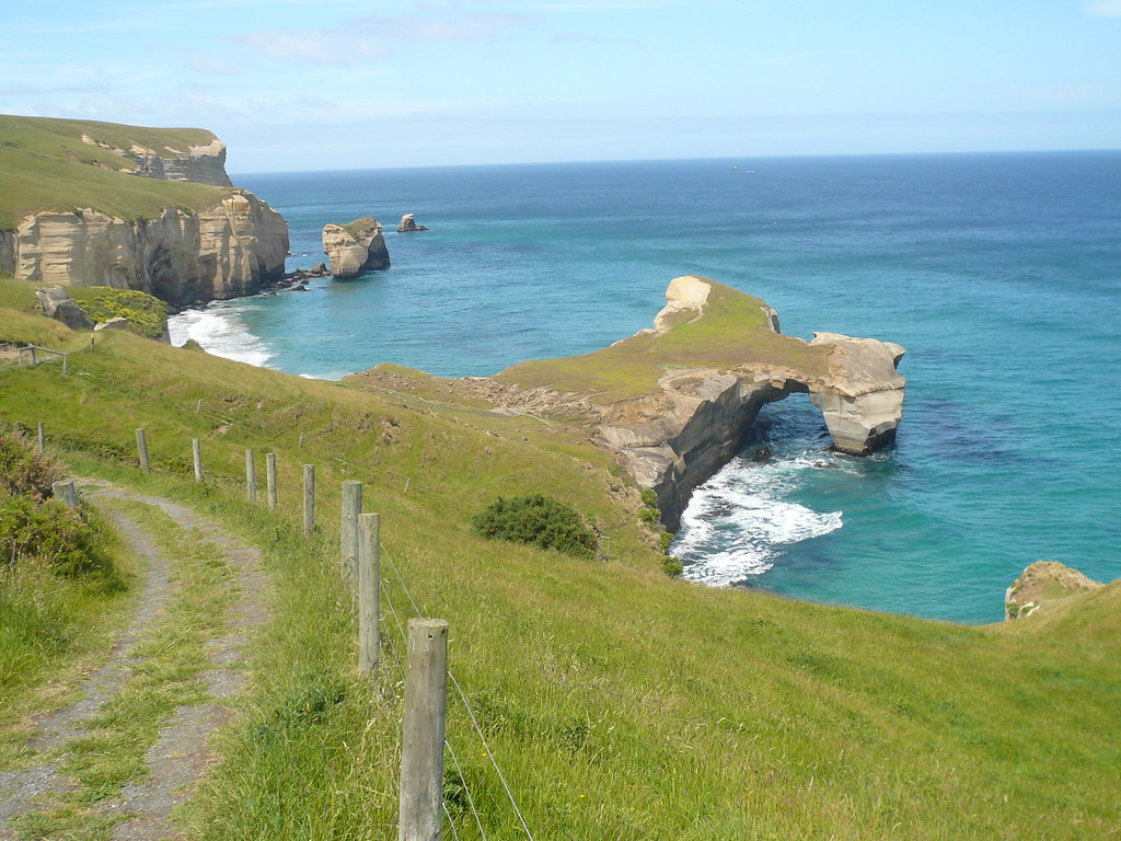 Tunnel Beach Walk