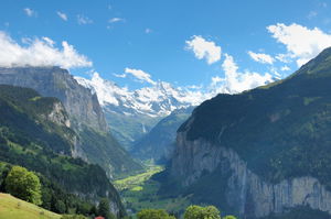 From Lauterbrunnen to Mürren