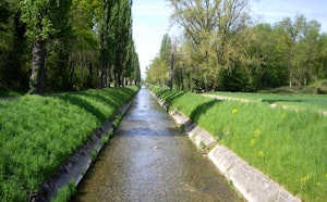 Along the Aire