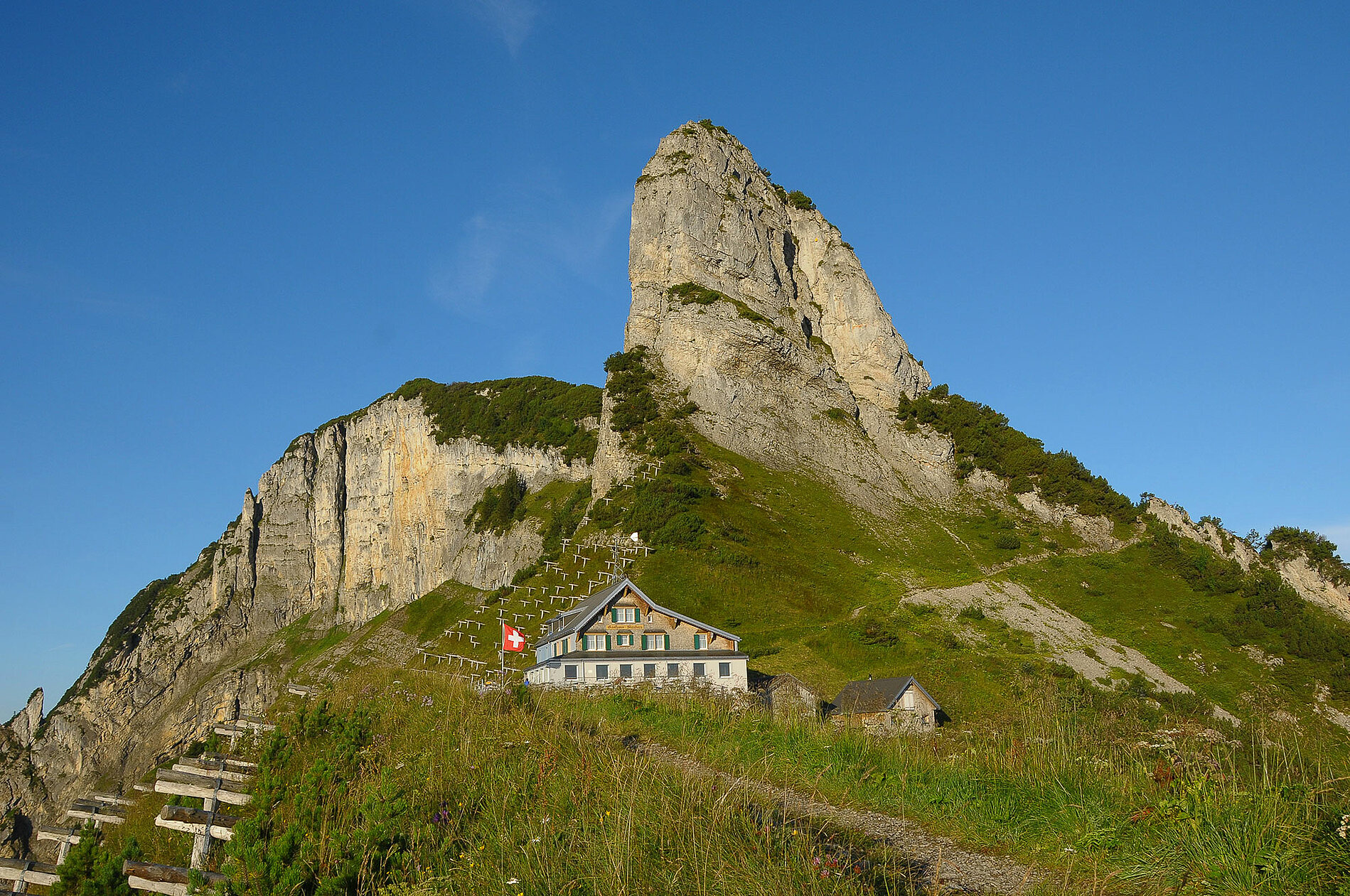 De Frümsen à Staubern