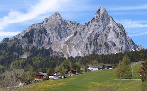Around Klein Mythen