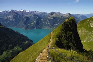 De Klingenstock à Fronalpstock