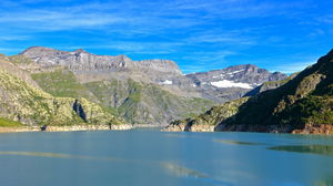 Lacs d'Emosson et traces de dinosaures